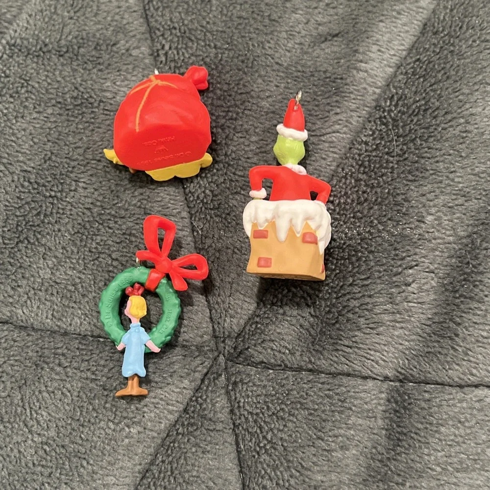 Hallmark MERRY GRINCH-MAS! Dr. Seuss Set of 3 Miniature Ornaments Brand 1999 BOX